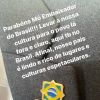Graciele Lacerda exibiu broche ganho pelo noivo, Zezé Di Camargo, novo embaixador do turismo no Brasil