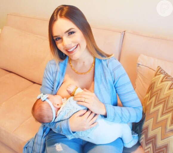 Thaeme Mariôto compartilha vários momentos da vida da filha, Liz, de 6 meses, em suas redes sociais