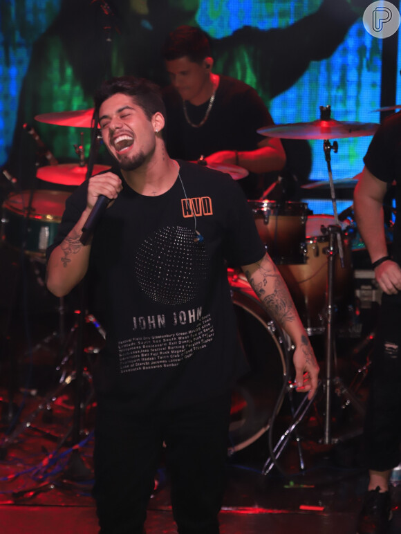 Zé Felipe cantou seu repertório no Coração Sertanejo, em São Paulo