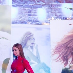 Marina Ruy Barbosa falou sobre a participação no Twitter: 'Uma homenagem fofa dos autores e diretores para mim'