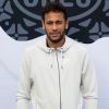 Neymar Jr. publicou imagem preta em manifestação de seu luto
