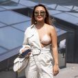 Biquíni com macacão: a peça queridinha da moda praia funciona em looks do dia a dia e pode ser combinada com o modelo de estilo utilitário no verão 2020