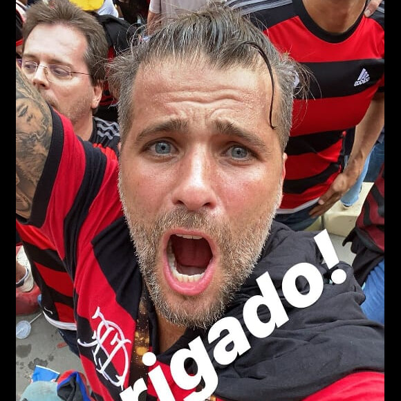 Bruno Gagliasso viaja à Lima e vê vitória do Flamengo na Libertadores no estádio