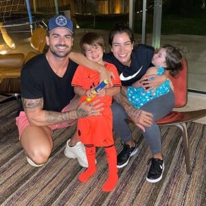 Ex-BBB Adriana Sant'Anna é casada com Rodrigão, com quem tem 2 filhos