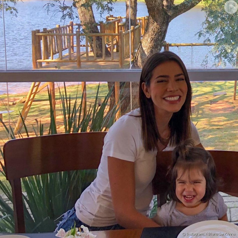 Linda, filha de Adriana Sant'Anna, foi homenageada pela exBBB Purepeople Linda, filha de Adriana Sant'Anna, foi homenageada pela exBBB Purepeople
