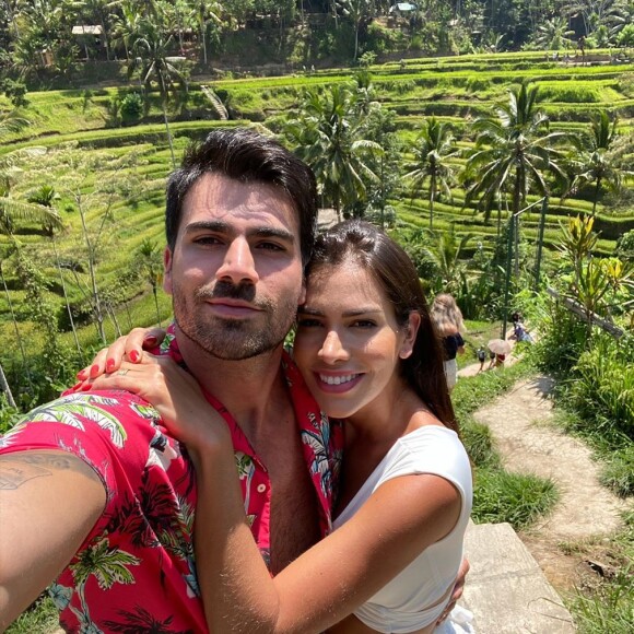 Adriana Sant'Anna brinca com marido, Rodrigão, ao ver nova tatuagem nesta quarta-feira, dia 27 de novembro de 2019