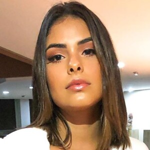 Ex-BBB Munik Nunes explicou por que fez bronzeamento a jato