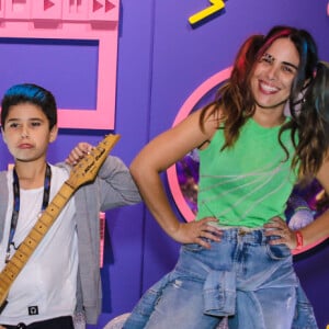 Wanessa Camargo e o filho mais velho, José Marcus, se divertiram na CCXP