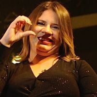 Marília Mendonça reage após Silvio Santos ignorar vitória de cantora em programa