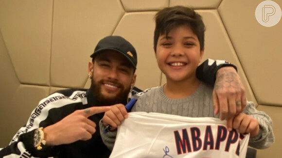 Filho de Wesley Safadão, Yhudy conhece Neymar e agradece ao pai em vídeo postado pelo cantor neste domingo, dia 22 de dezembro de 2019
