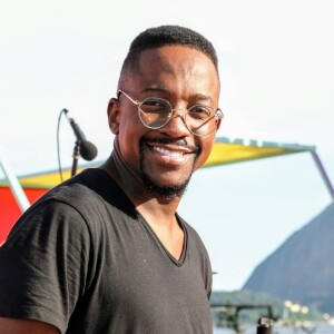 Fé de Bruna Marquezine foi exaltada por Mumuzinho: 'Vi a Bruna recebendo o Espírito Santo, firme'