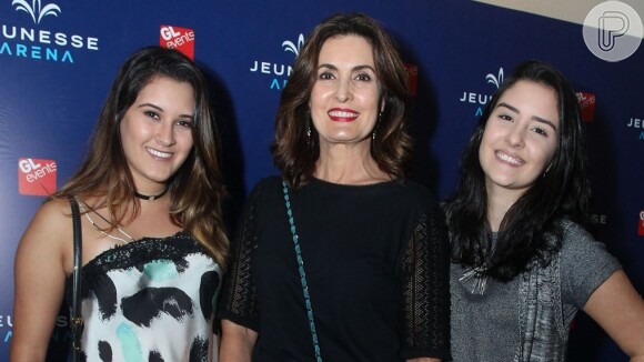 Filha de Fátima Bernardes, Beatriz Bonemer impressiona por semelhança com a mãe