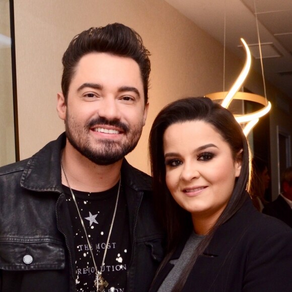 Maiara confirmou fim de namoro com Fernando Zor em show: 'Estou solteira'