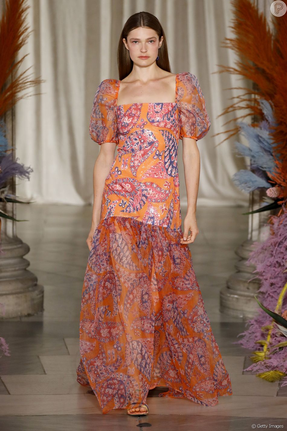 vestido de festa decote quadrado