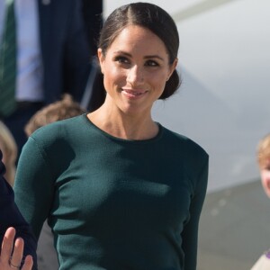 Meghan Markle aceita contrato com Disney após saída da Família Real