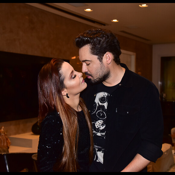 Maiara e Fernando Zor fazem viagem em família após reconciliação nesta terça-feira, dia 14 de janeiro de 2020