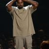 Kanye West posta foto para homenagear Kobe Bryant