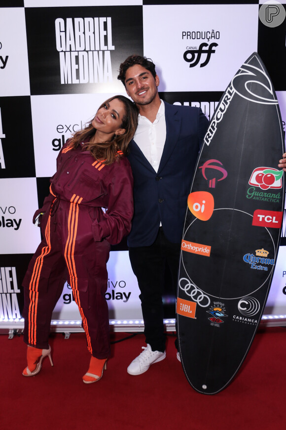 Anitta reencontrou Gabriel Medina em lançamento de filme sobre a trajetória do surfista em cinema do shopping Cidade Jardim, nesta quarta-feira, 29 de janeiro de 2020