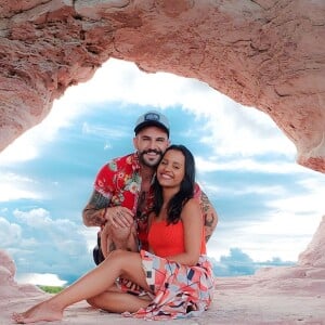 Gleici Damasceno e Wagner Santiago começaram relação no 'BBB18'