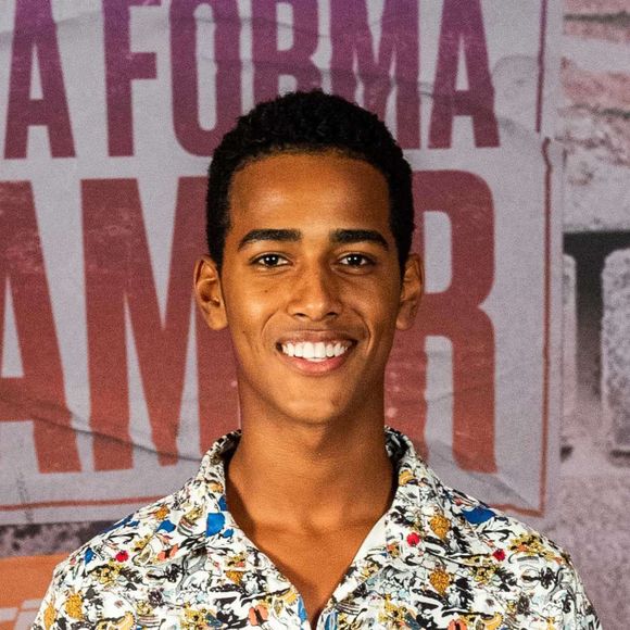 Na novela 'Malhação: Toda Forma de Amar', Serginho (Joao Pedro Oliveira) ganha uma indenização no capítulo de quarta-feira, 19 de fevereiro de 2020