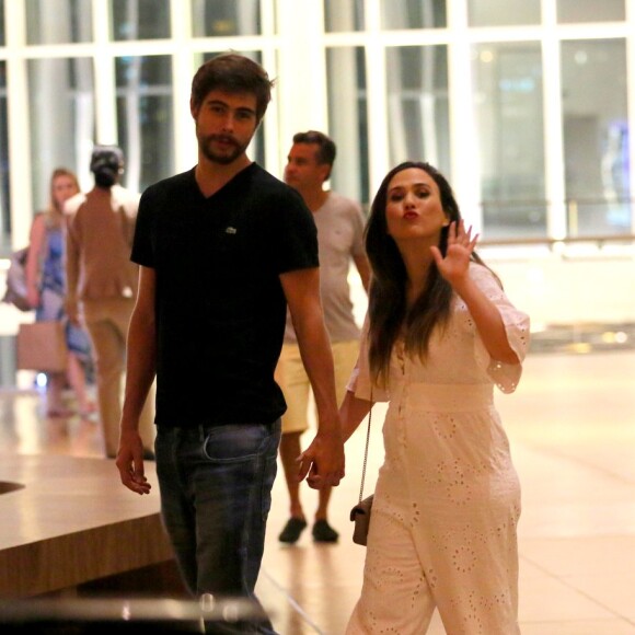 Tatá Werneck mudou habitos por Clara Maria: 'Ter uma filha mudou a minha maneira de ver a vida'