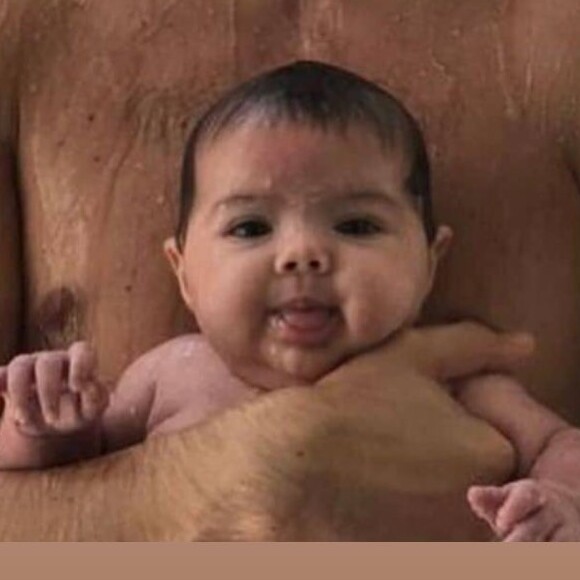 Tatá Werneck é mãe de Clara Maria, de três meses