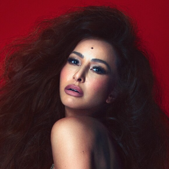 Sabrina Sato investe em tratamento estéticos para manter o corpo mais firme e fazer bonito nos desfiles pela Avenida