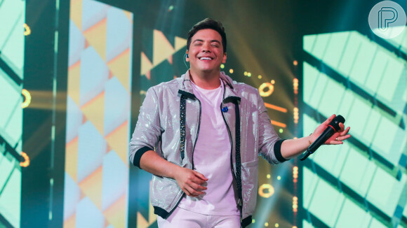 Wesley Safadão apareceu loiro em foto e foi comparado ao cantor Belo nesta quinta-feira, 20 de fevereiro de 2020