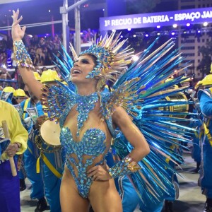 Rainha de bateria da Unidos da Tijuca, Lexa falou sobre fantasia usada no Carnaval