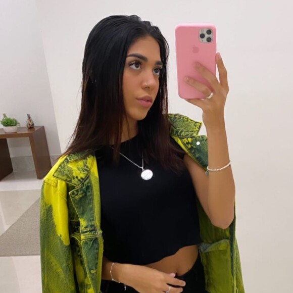 Irmã de Gabigol, Dhiovanna Barbosa aposta em looks tendência do momento e inspira