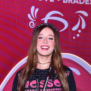 Duda Reis curtiu carnaval no Nosso Camarote assim como Nego do Borel