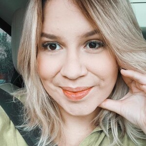 Marília Mendonça se dedica aos cuidados com o filho, Léo