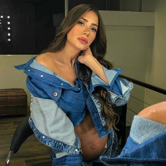 Mulher de Alok, Romana Novais comenta sobre perda de peso após gravidez