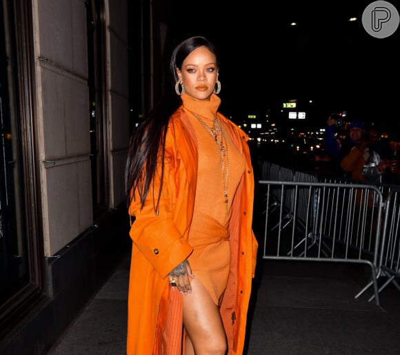 Rihanna doou US$ 5 milhões da Fundação Clara Lionel, uma organização sem fins lucrativos de educação e suporte de emergência