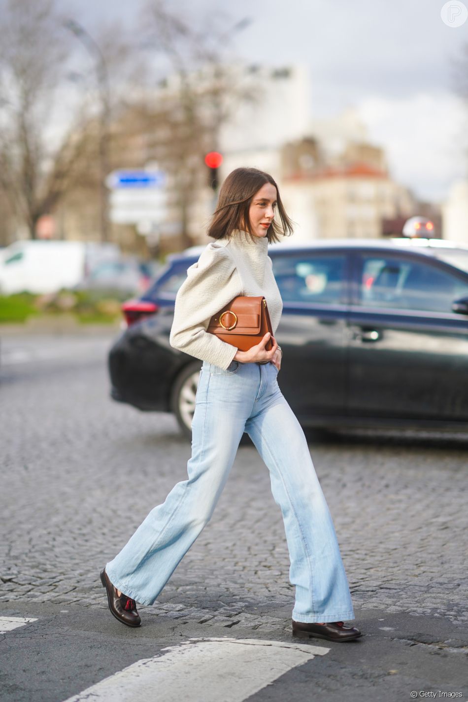 Calça Jeans Da Clara Da Novela Calca Jeans Flare Com Lavagem Mais Clara Ajuda Aumentar O Volume Purepeople