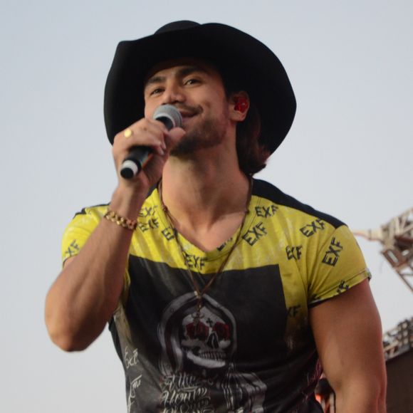 Mariano, da dupla com Munhoz, foi diagnosticado com coronavírus