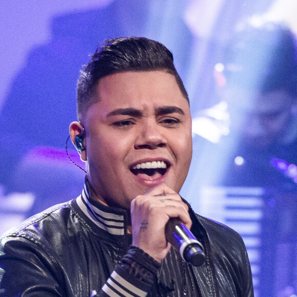 Felipe Araújo afirmou que sente a presença do irmão, Cristiano Araújo