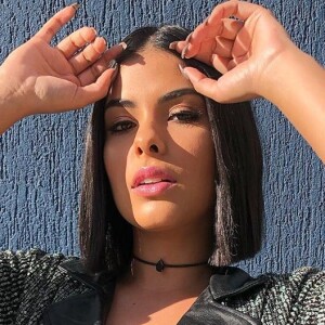 Munik Nunes assume relacionamento com sertanejo Caio César