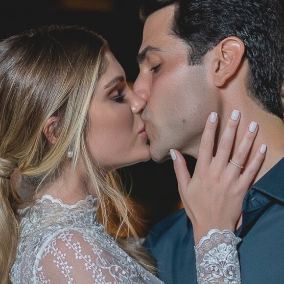 Casamento de Bárbara Evans na quarentena será sem vestido de noiva e luxo. Detalhes!