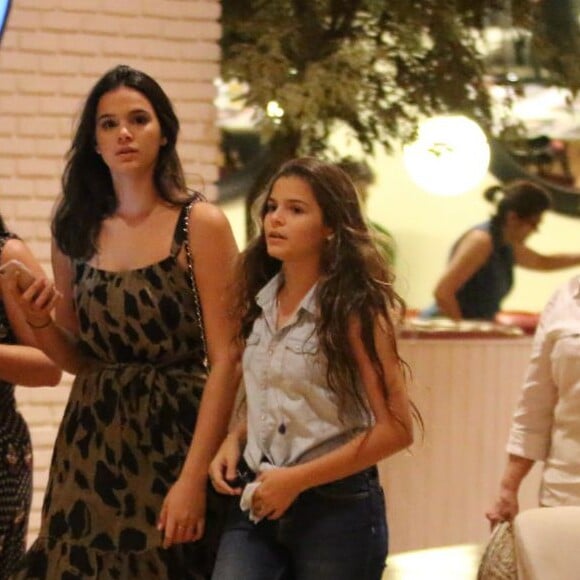 Irmã de Bruna Marquezine, Luana arrasa em dança