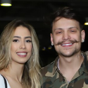 Gabi Brandt e Saulo Poncio reataram casamento em março de 2020