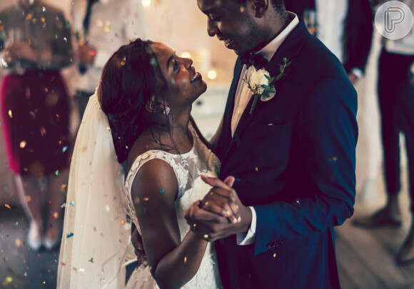 Para quem não abre mão do casamento tradicional, a dica é fazer um Micro Wedding