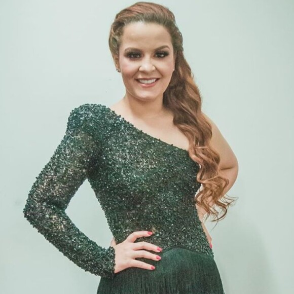 Maiara, irmã de Maraisa, falou sobre plásticas que fez no corpo