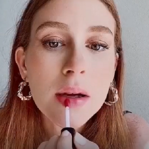 Marina Ruy Barbosa mostra etapas da maquiagem para inspirar as seguidoras