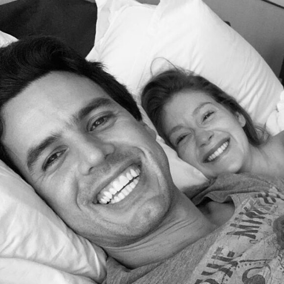 Marina Ruy Barbosa está passando a quarentena com o marido