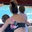 Andressa Suita mostrou fotos de passeio de barco em família no Instagram