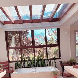 Mayra Cardi mostra novo banheiro da casa!