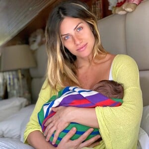 Giovanna Ewbank vem dividindo momentos da rotina com filho