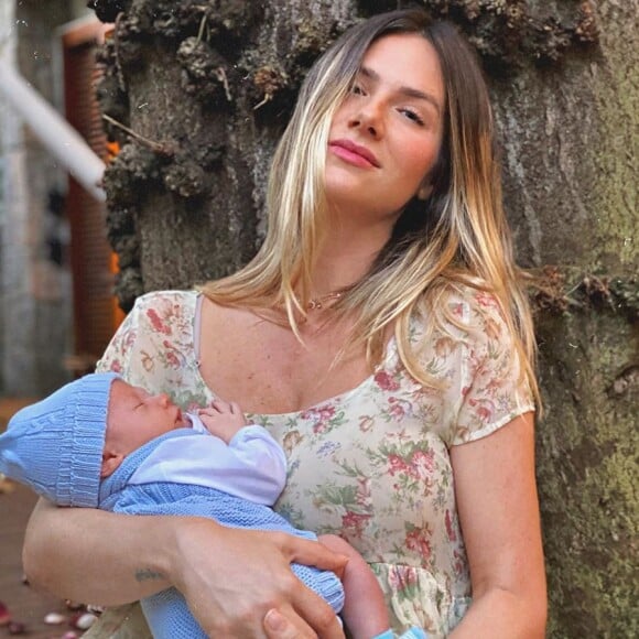 Giovanna Ewbank se derreteu ao dividir momento com o filho Zyan