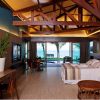 Michel Teló e Thais Fersoza ficaram hospedados no Bangalô Premium, quarto mais caro do resort de luxo Carmel Charme, em Aquiraz, no Ceará